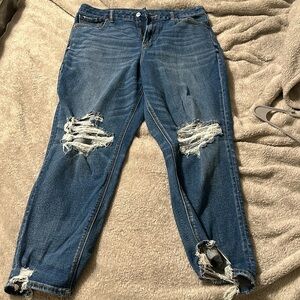 American Eagle mom jeans